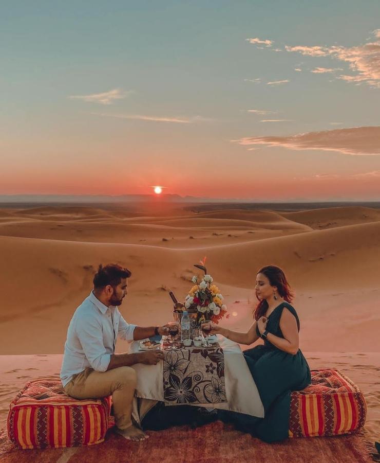 מלון מרזאוגה Sahara Luxury Glamping מראה חיצוני תמונה